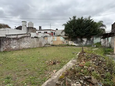 Lote ideal INVERSOR 13.8 x 30.3. Mi 1