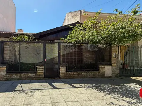 Casa en Una Planta de 4 Amb C/jardín