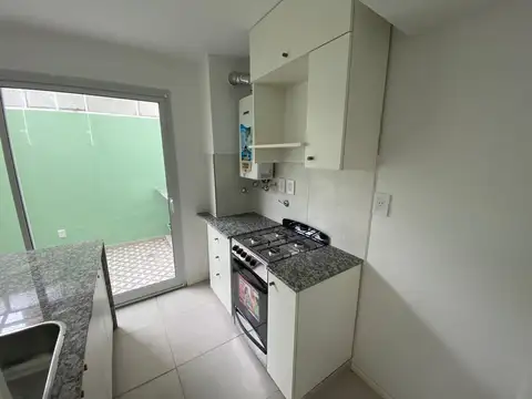 Departamento 4 ambientes con 1 baño