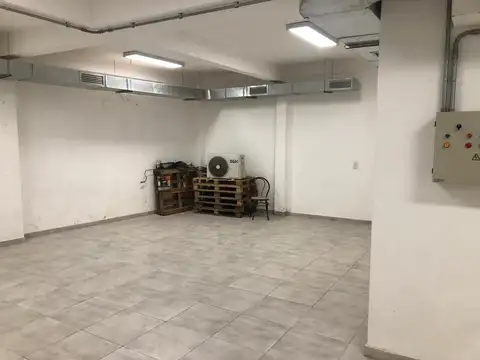 Local Moderno, consulte financiació y otras formas de pago.