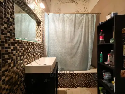 VENTA DE CASA MULTIFAMILIAR VERSALLES