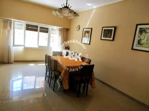 Depto Tipo Casa en Venta de 4 dormitorios