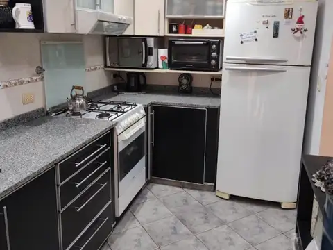Depto Tipo Casa en Venta 45 años