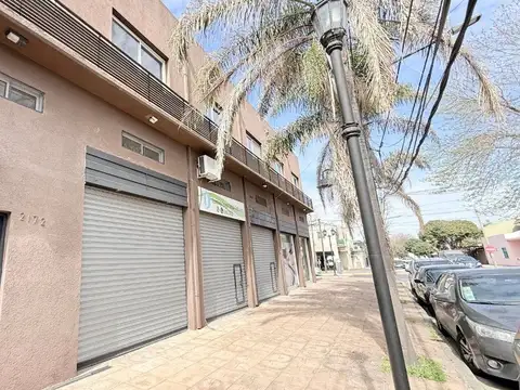 VENTA PH 2 AMB C/PATIO Y LOCAL COMERCIAL BOULOGNE