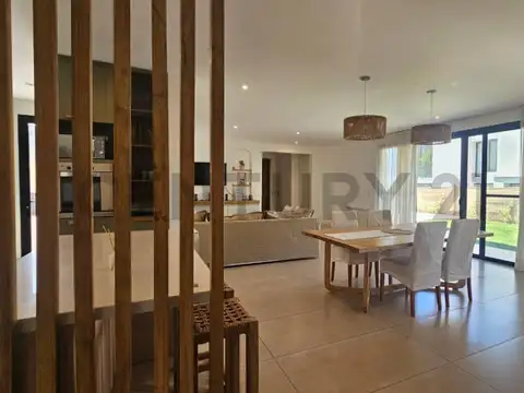 Casa en Venta 1 año