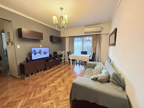 Departamento 2 ambientes con dep. en Caballito