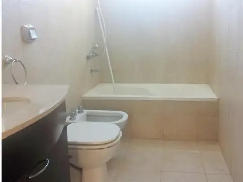 Departamento en Alquiler de 3 ambientes