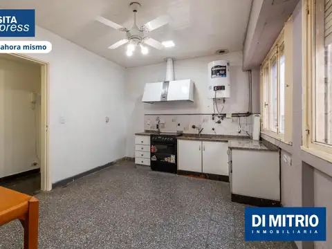 Depto Tipo Casa en Venta en Almagro, USD 189.000