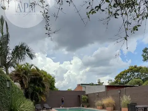 CASA DE 3 DORMITORIOS CON PISCINA, POSADAS