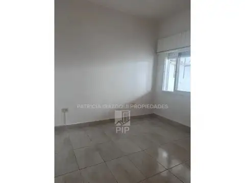 Depto Tipo Casa en Alquiler de 2 dormitorios