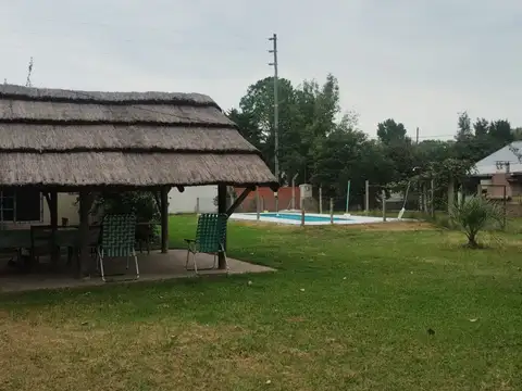 Depto Tipo Casa 2 ambientes con 1 baño