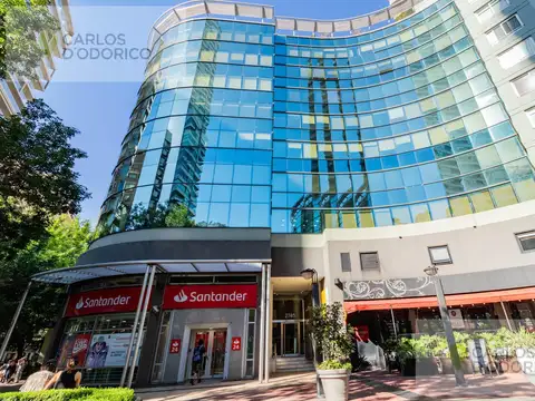 Venta oficina en edificio Torre las plazas - Salguero 2700