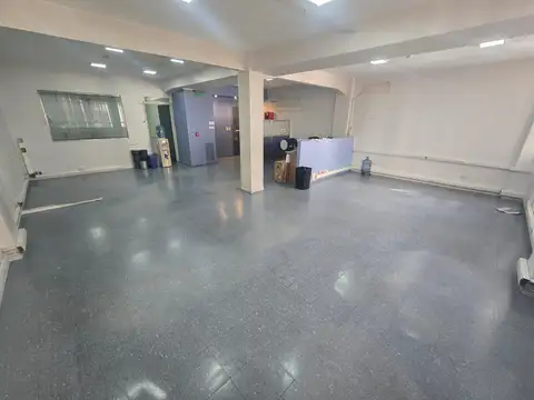 San Jose 100, Piso 3