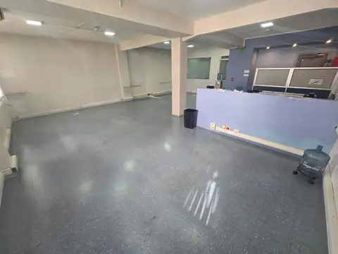 Oficina en Alquiler en Monserrat, $ 375.000