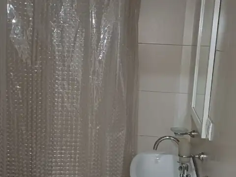 Departamento en Alquiler en Flores, $ 420.000