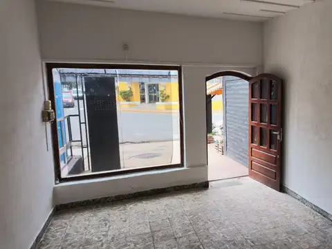Casa + local en venta céntrico en Merlo San Luis