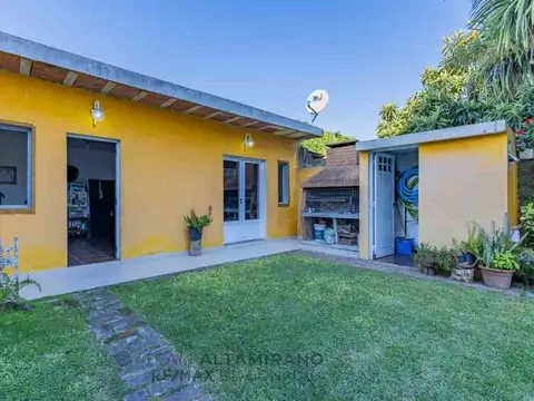 Casa en Venta en La Plata, USD 110.000