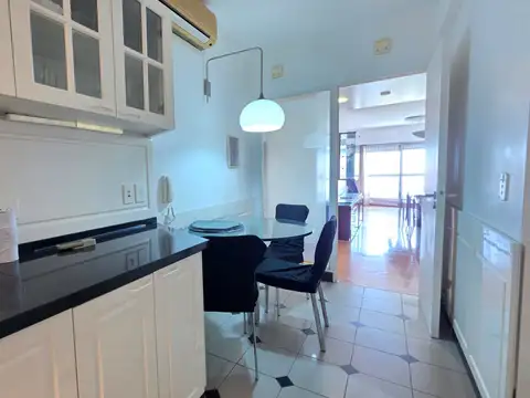 Departamento en Alquiler con 1 cocheras