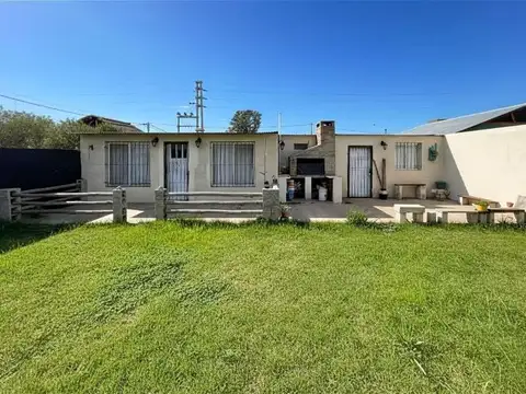 VENTA | PERMUTA - Casa con quicho - Tierra de Sueños, Puerto Gral. San Martín.