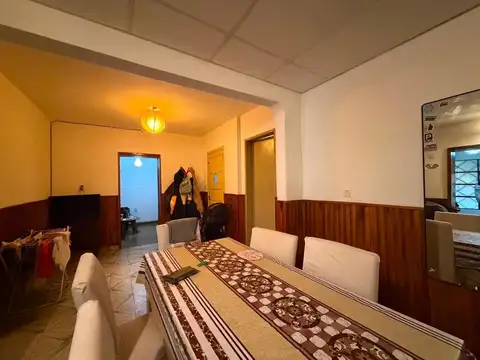 Casa 3 ambientes con 1 baño