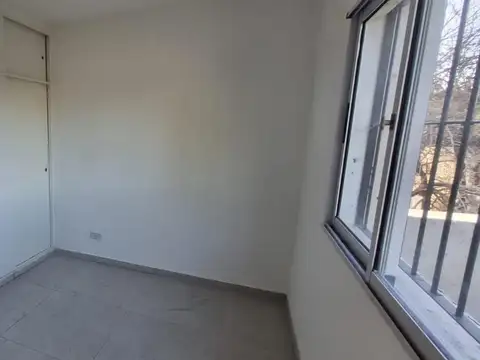 Depto Tipo Casa en Venta al Este