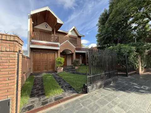 Venta casa 4 ambientes Turdera