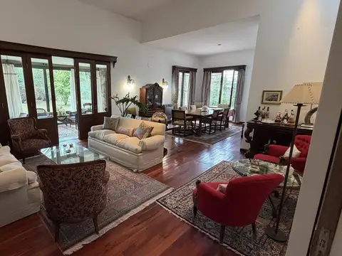 Casa en Venta de 4 dormitorios