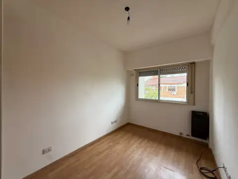 Alquiler Dúplex 3 Ambientes al Frente con Balcón Aterrazado – Mataderos