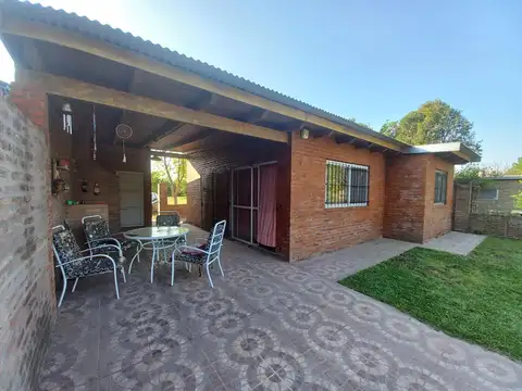 Casa con pileta en La Boca de Monje