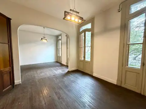 Venta - Casa de Estilo en Centro, Rosario