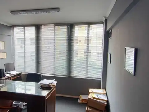 Lavalle e/ Montevideo y Paraná