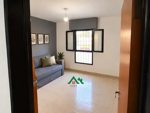 Departamento en venta de 2 dormitorios frente en Barrio Alto Alberdi desocupado apto crédito