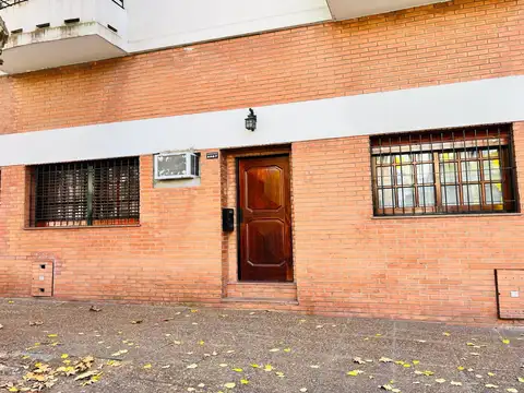 Depto Tipo Casa en Venta 60 años