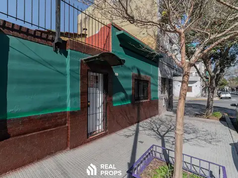 VENTA Casa 4 ambientes en Monte Castro