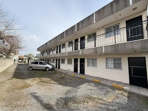 Almirante Brown 1300