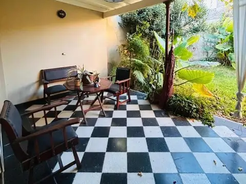 VENTA CASA, CENTRO DE MERCEDES B.