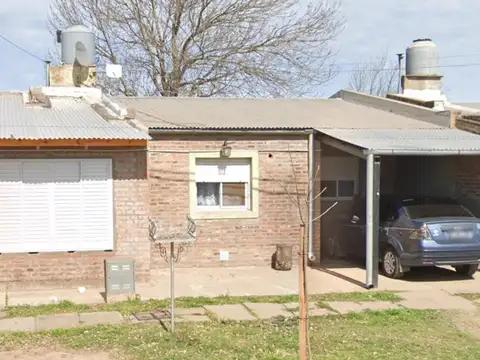 VENTA Casa de 2 Dormitorios con Garage | Pujato