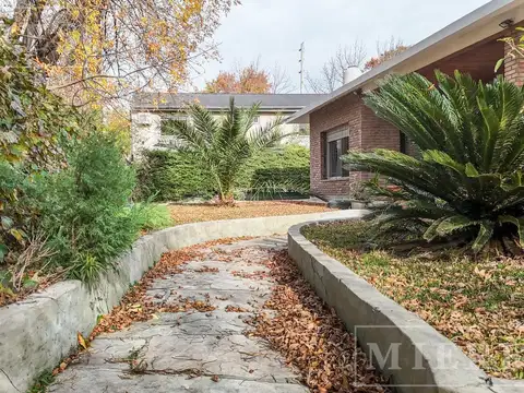 Casa en venta en De Vicenzo Grande, Pilar