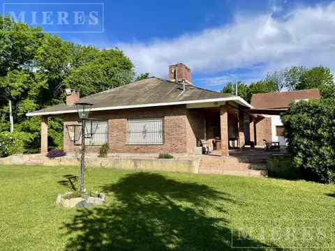 Casa en venta en De Vicenzo Grande, Pilar