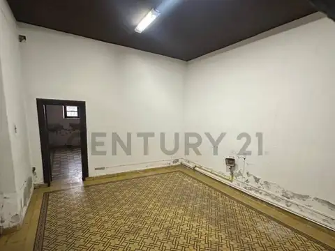 Oficina en Alquiler en Quinta Sección, $ 1.200.000