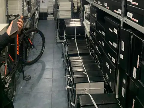 Excelente local en venta. Quilmes centro. Alem esq. Moren