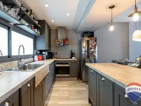 DEPARTAMENTO 3 AMBIENTES VENTA PALERMO COCHERA AME