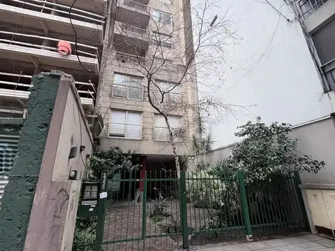 DEPRTAMENTO EN VTA EN FLORES