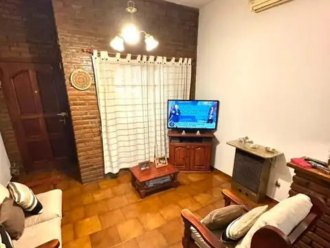 Casa en Venta en Quilmes Oeste, USD 112.000