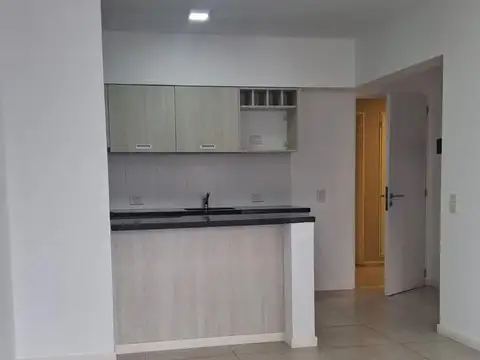 Departamento en Alquiler en Centro, $ 590.000