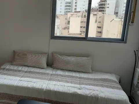 Alquiler Temporario en Caballito. Departamento Monoambiente. Todo luz. Hasta 2 ocupantes.