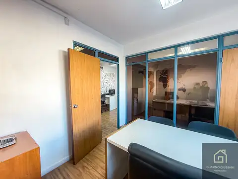 Oficina en Venta 45 años