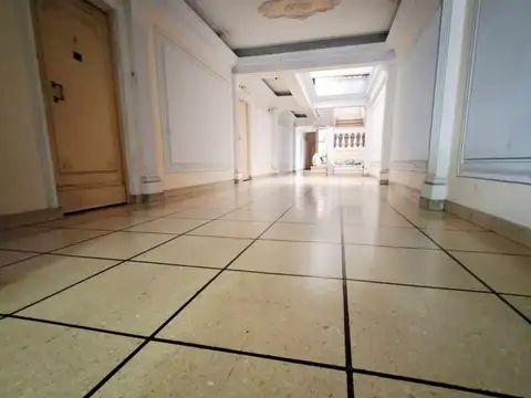 Oficina en Alquiler en Flores, $ 350.000