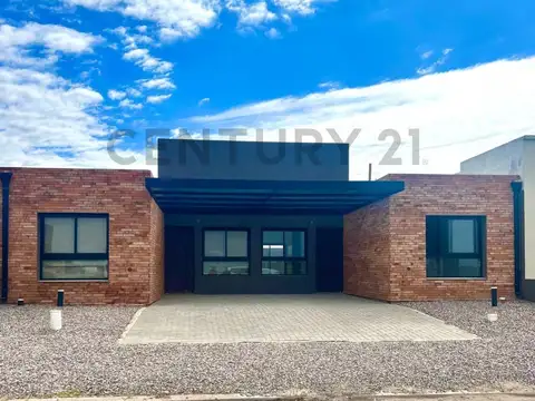 VENTA DÚPLEX EN MANANTIALES 2 | 2 DORM, PATIO Y COCHERA
