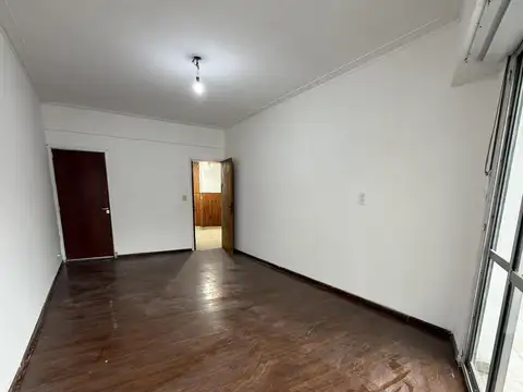 Local en Alquiler en Vélez Sarsfield, $ 1.499.000
